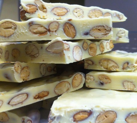 Tablette aux amandes - chocolat blanc