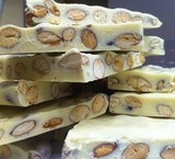 Tablette aux amandes - chocolat blanc